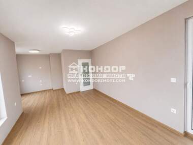 Vânzare - Apartament în Kărșiaka,  Plovdiv