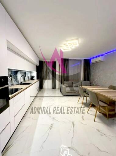 Închiriere - Apartament în Văzrajdane 1,  Varna