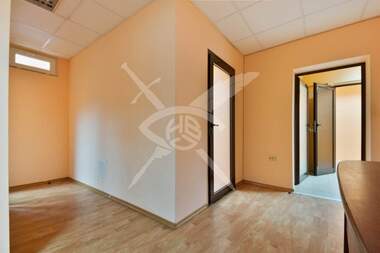 Vânzare - Birou/Magazin/Depozit/Salon de frumusețe/Restaurant/Cabinet de stomatologie în Drujba-2,  Sofia