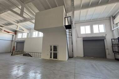 For rent - Storage Unit in Targovia na edro,  Ruse