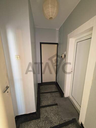 Verkauf - Wohnung in Üjen,  Plowdiw