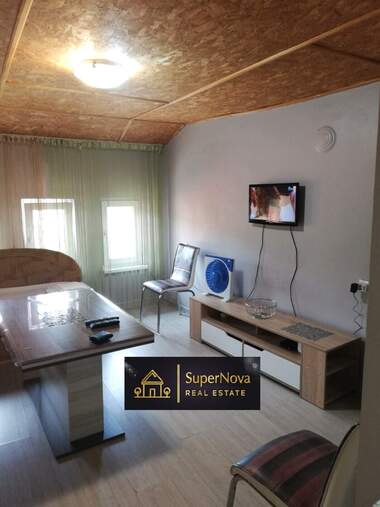 Satış - Ev katı olarak Uçilishtni,  Haskovo
