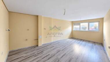 Продажба - Апартамент в Руски,  Пазарджик