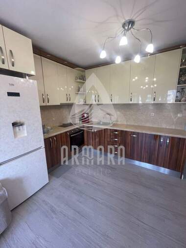 Verkauf - Wohnung in Kütschuk Parij,  Plowdiw