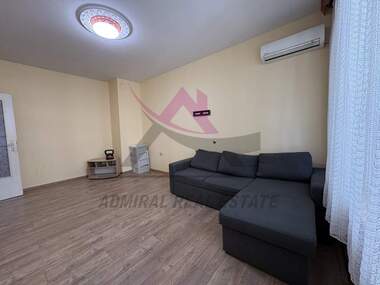 Kira - Apartman olarak Mladost 1,  Varna