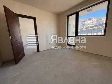 Продажба - Апартамент в Свети Влас,  Бургас