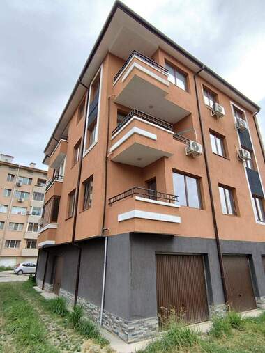 Продажба - Апартамент в Център,  Търговище