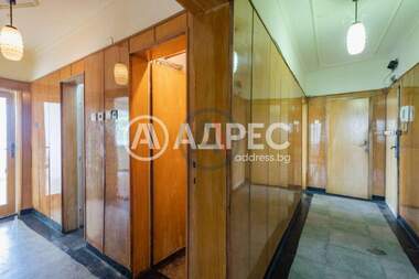 Продажба - Апартамент в к.к. Чайка,  Варна