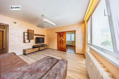 Verkauf - Wohnung in Zentar,  Wraza