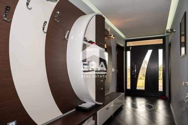 For sale - House in Stamboliyski,  Haskovo