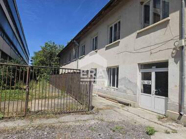 For sale - Warehouse in Promishlena zona - Iztok,  Lovech
