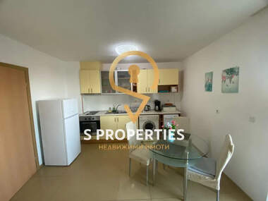 Vânzare - Apartament în Elena,  Haskovo