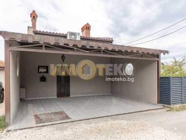 For sale - House in Vazrajdane 4,  Varna