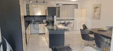 Închiriere - Apartament în Sveti Nikola,  Varna