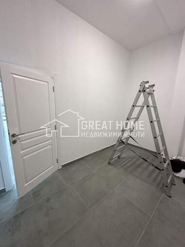 For rent - Store in Varosha,  Targovishte