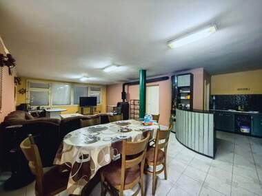 For rent - House in Sredna kula,  Ruse