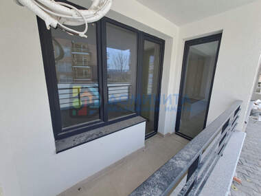Vânzare - Apartament în Țarevo,  Burgas