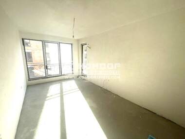 Vânzare - Apartament în Hristo Smirnenski,  Plovdiv