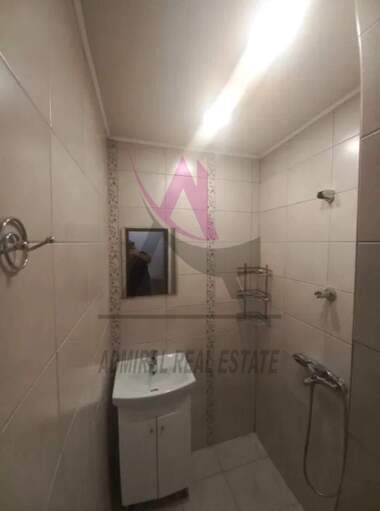Închiriere - Apartament în Ceaîka,  Varna