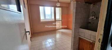Vânzare - Apartament în Hale,  Iambol