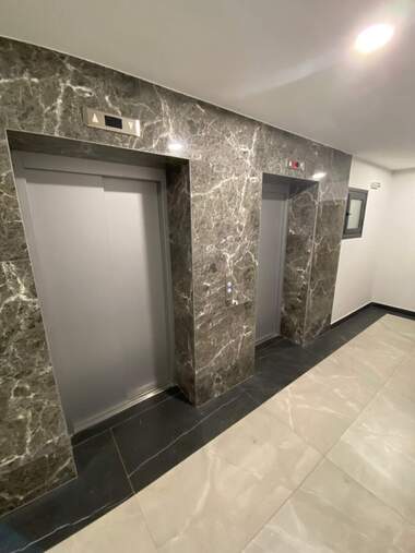 Închiriere - Apartament în Lazur,  Burgas