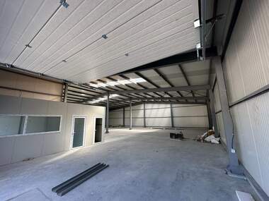 Miete - Lager/Büro/Industriegebäude/Autowerkstatt/Lagerhalle in Trakia,  Schumen