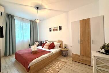 Kira - Ev olarak Centar,  Veliko Tarnovo