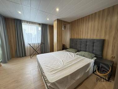 Închiriere - Apartament în Lazur,  Burgas