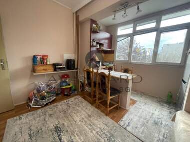For sale - Apartment in Kiuchuk Parij,  Plovdiv