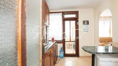 Продажа - Квартира в Център,  Бургас