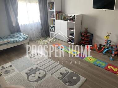 For sale - Apartment in Vazrajdane,  Burgas