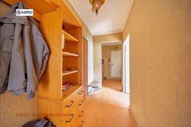 Vânzare - Apartament în Drujba 3,  Pleven