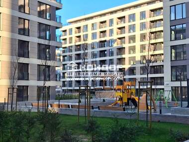 Vânzare - Apartament în Trakia,  Plovdiv