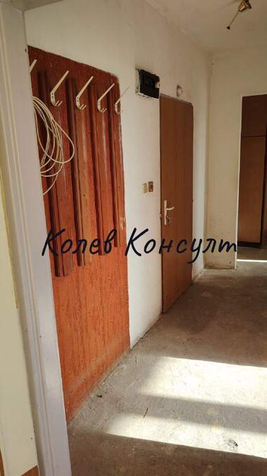 8 Имоти в Харманли, Хасково за продажба