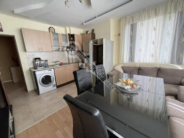 Продажа - Квартира в Акация,  Велико Търново