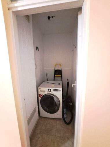 Închiriere - Apartament în Lagera,  Sofia