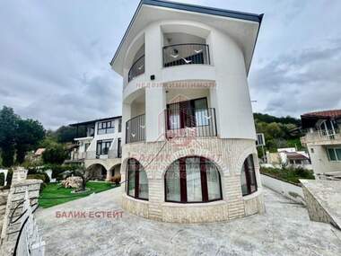 Satış - Ev olarak Balçik,  Dobriç