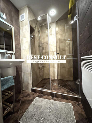 Închiriere - Apartament în Hășove,  Ruse