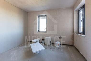Vânzare - Apartament în Sfinții Constantin și Elena,  Varna