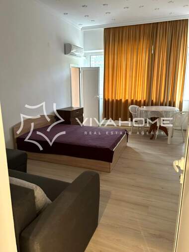 For sale - Apartment in Kolhozen pazar,  Varna