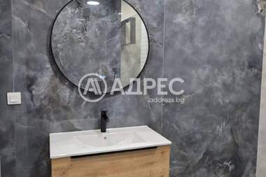 Ενοίκιο - Διαμέρισμα σε Център,  Варна