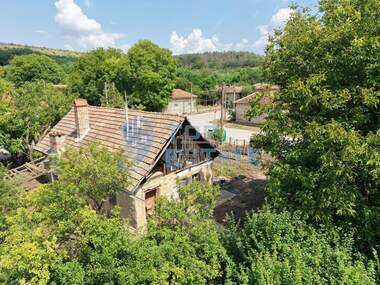 For sale - House in Dragomirovo,  Veliko Tyrnovo