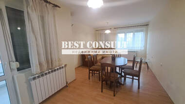 Miete - Wohnung in Center,  Ruse
