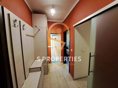 Vânzare - Apartament în Center,  Varna