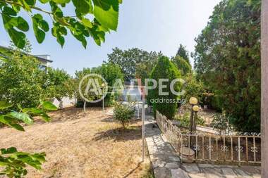 Продажба - Къща в Траката,  Варна