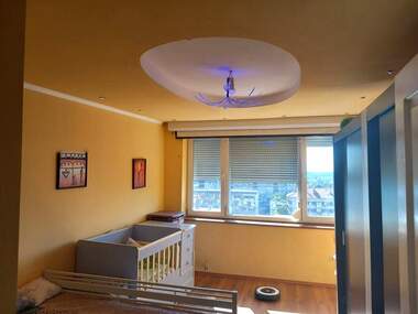 Vânzare - Apartament în Țentralen iujen raion,  Ruse