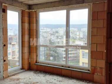 Продажба - Апартамент във Владиславово,  Варна