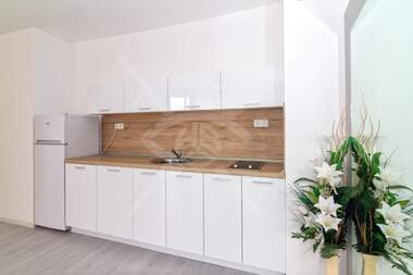 For rent - Apartment in Briz,  Varna