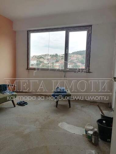 Πώληση - Διαμέρισμα σε Клуцохор,  Сливен