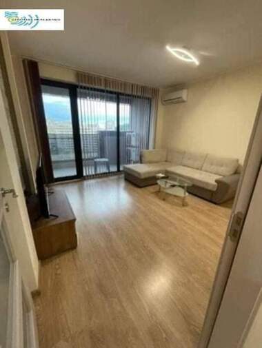 Închiriere - Apartament în Hristo Smirnenski,  Plovdiv